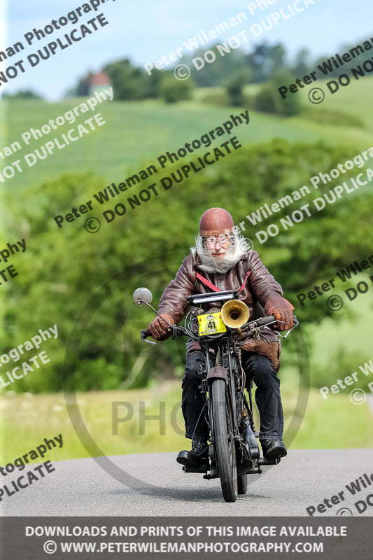 Vintage motorcycle club;eventdigitalimages;no limits trackdays;peter wileman photography;vintage motocycles;vmcc banbury run photographs